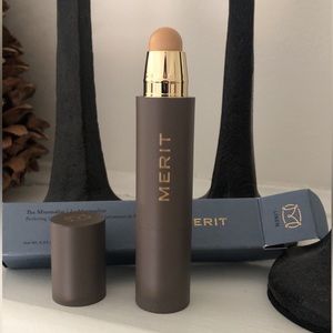 Merit Complexion Stick in shade Linen - Brand New